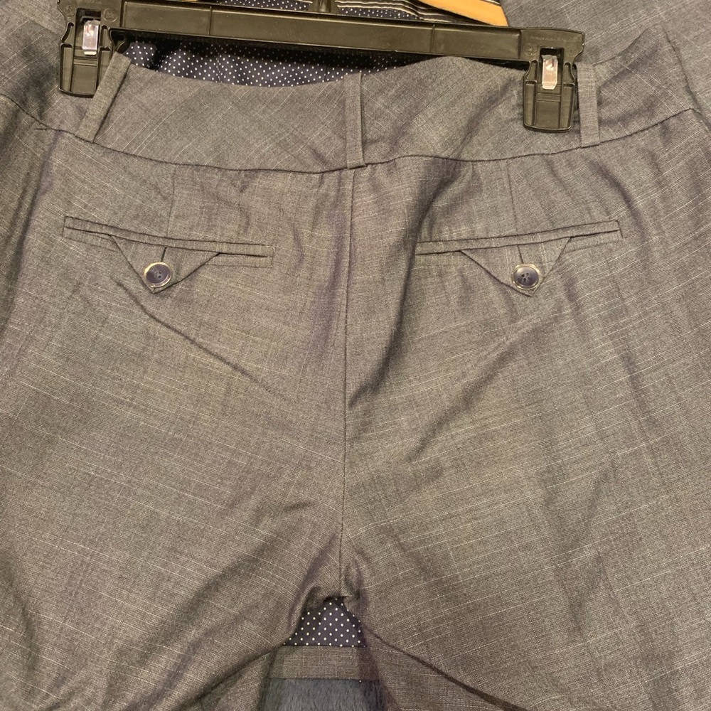 Limited - stylish classic navy suit.  Drew fit.  No signs of wear.